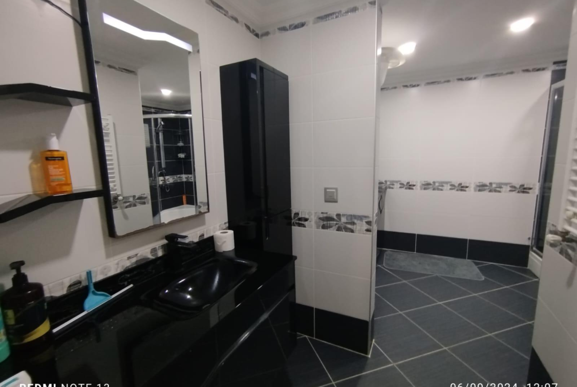 7+2 villa for rent in Gül Konakları, Dereağzı, Beylikdüzü, İstanbul – photo 21