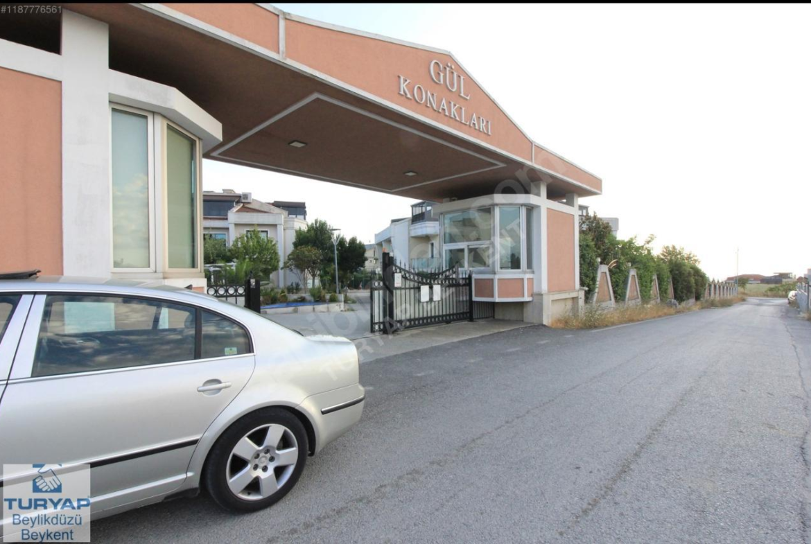 7+2 villa for rent in Gül Konakları, Dereağzı, Beylikdüzü, İstanbul – photo 36